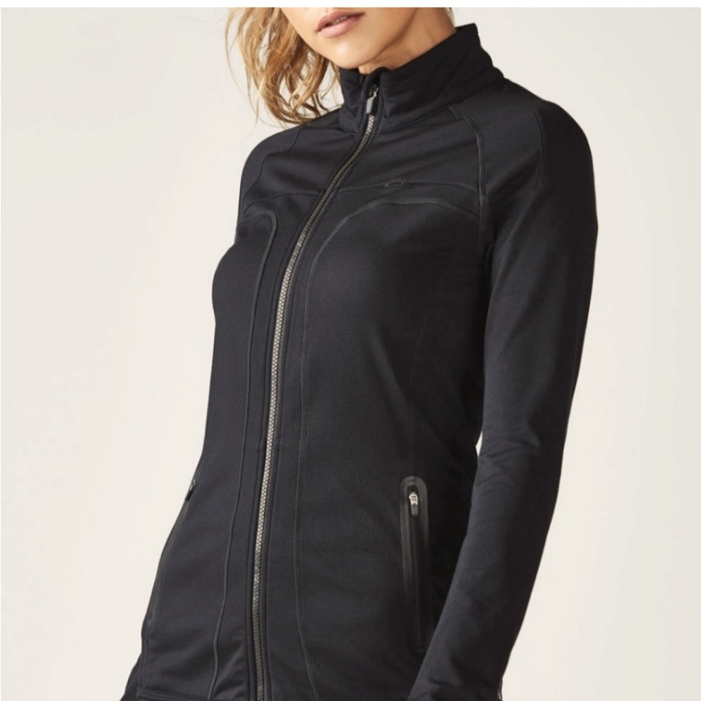 Fabletics Jojo Performance Jacket Black Size Medi… - image 1